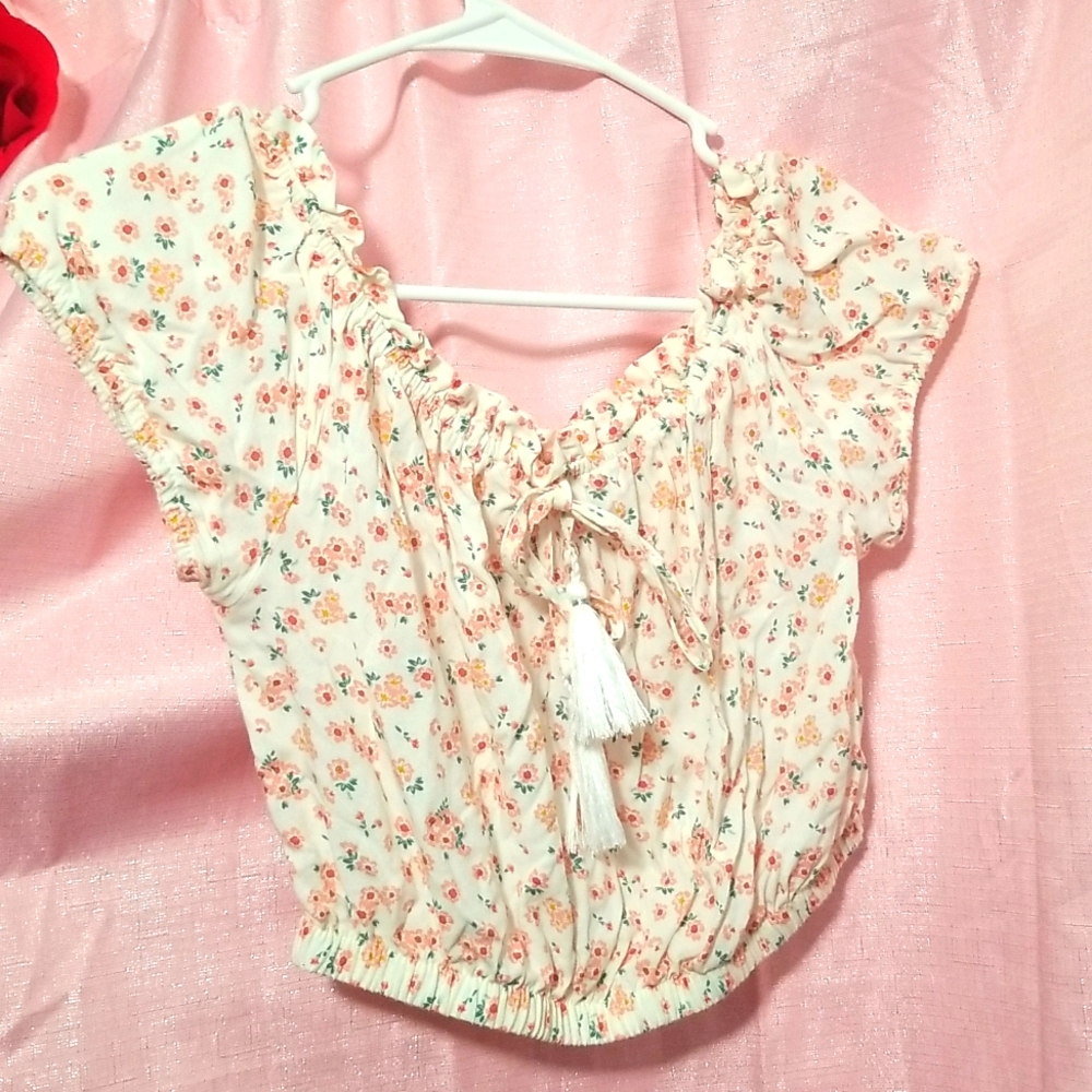 Medium sized shirt (off shoulder)